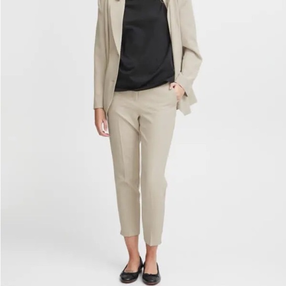 ICHI Pants - NWOT ICHI IHLEXI TROUSERS, beige/ neutral, slight crop, mid rise, straight leg
